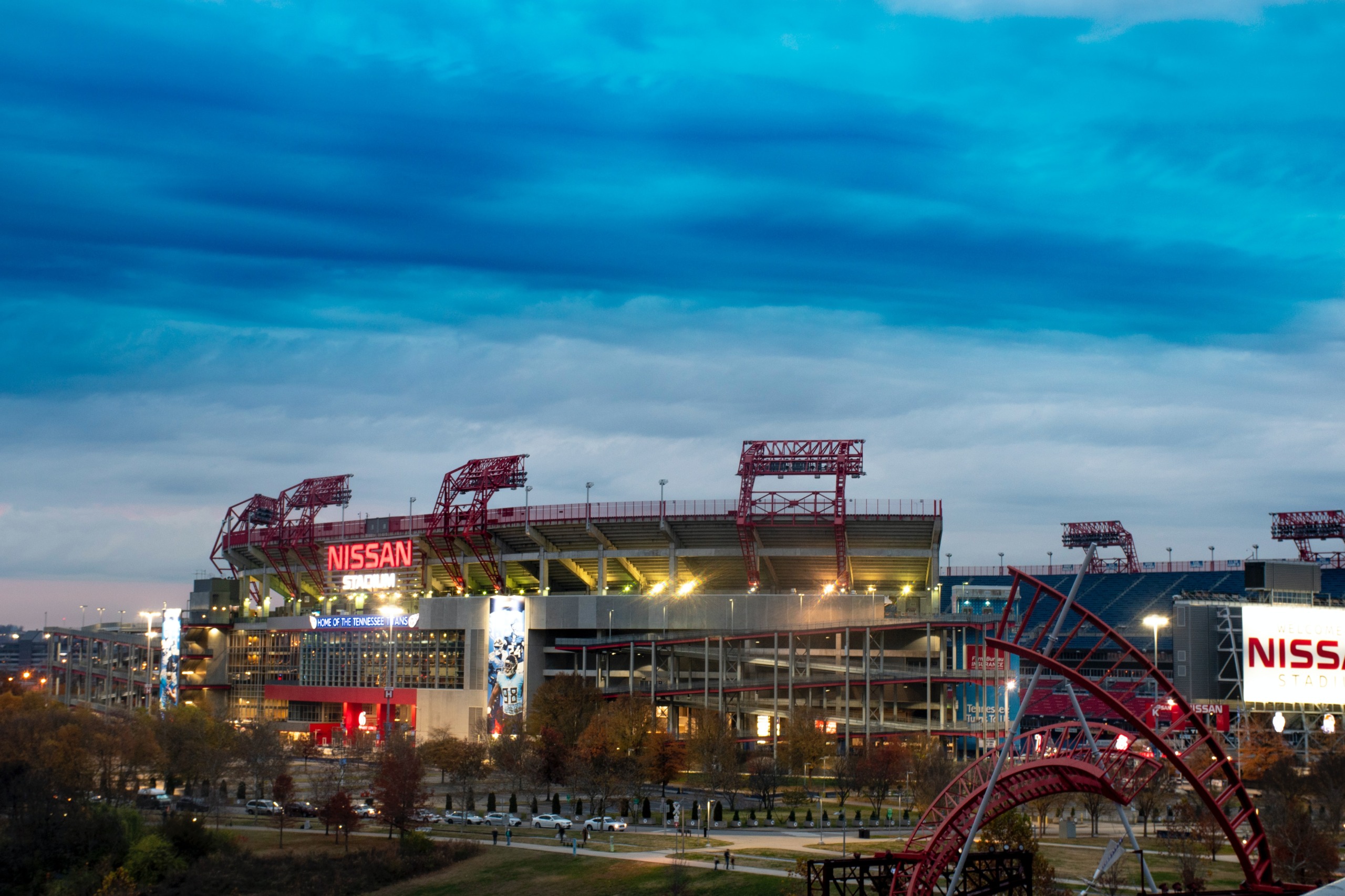 An Insider's Guide to Parking for Tennessee Titans Games